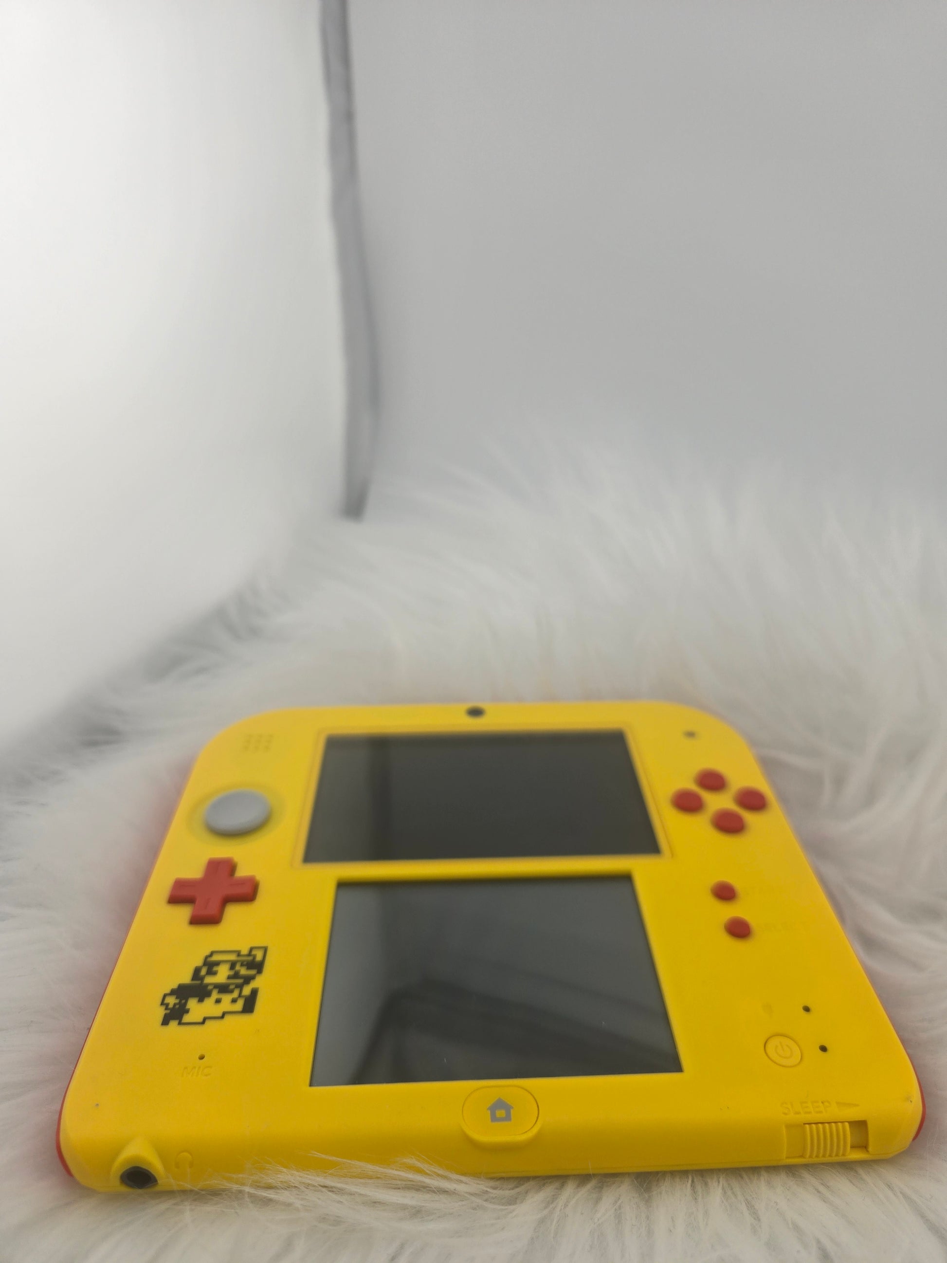 Mario Maker Yellow 2ds image 7