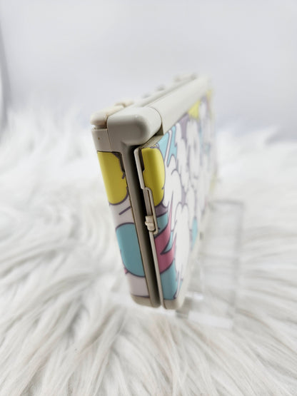 White "New" Model 3DS with Kyary Pamyu Pamyu Kawaii #2/Boo Clouds Plates