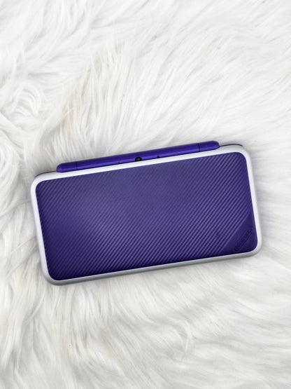 New 2DS XL in purple/silver