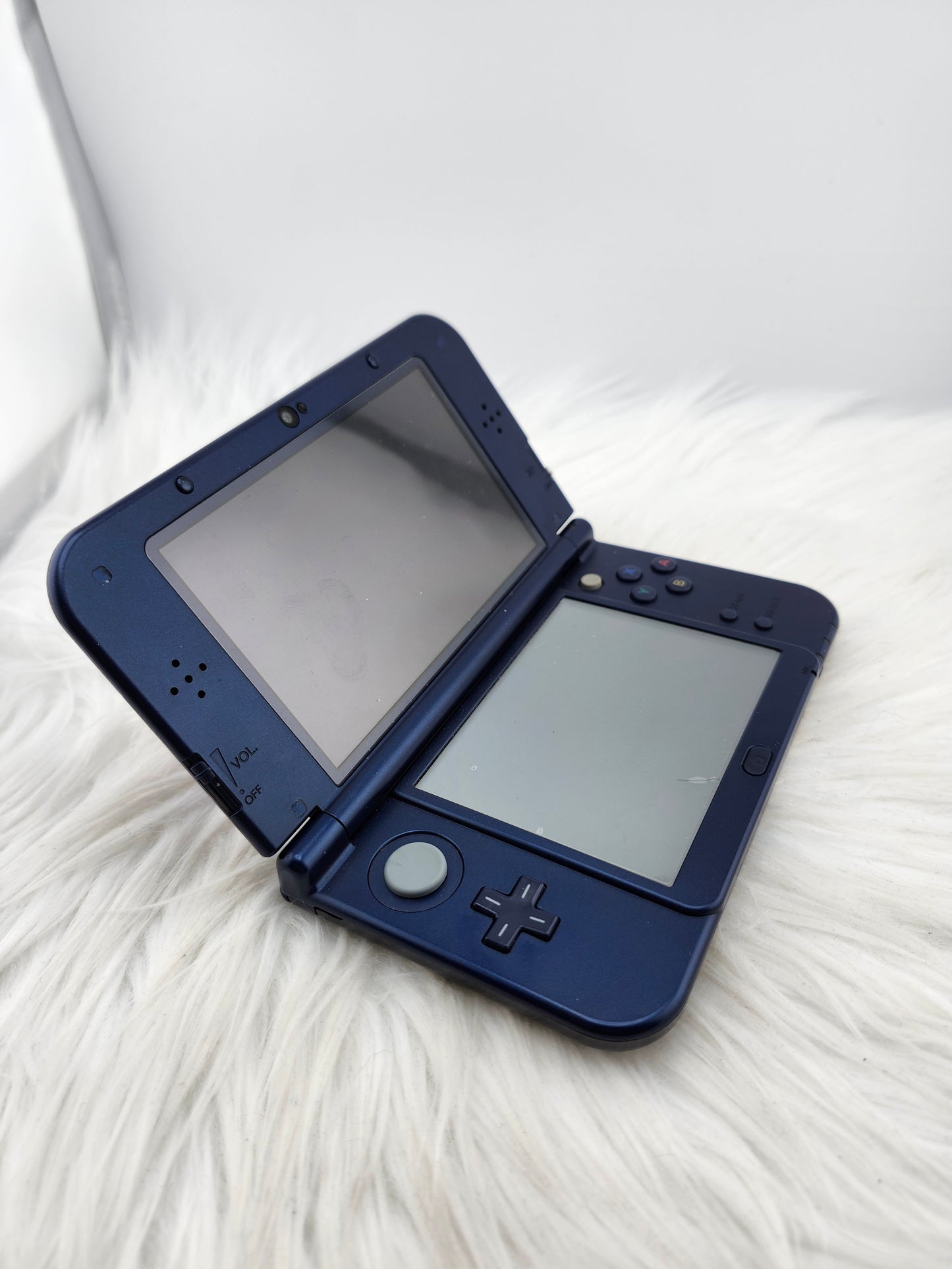 Galaxy New 3DS XL - Toys-R-Us Limited Edition - Top IPS Screen
