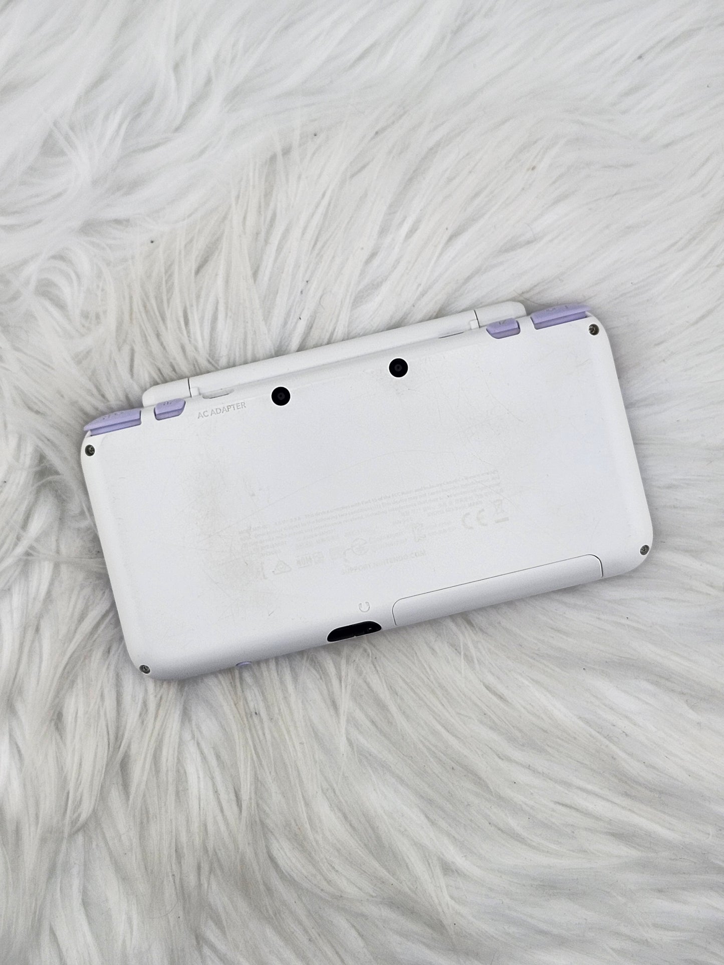 New 2DS XL in Lavender and White