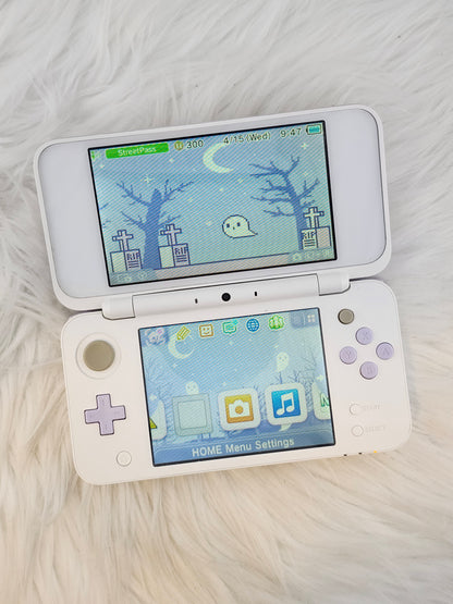New 2DS XL in Lavender and White