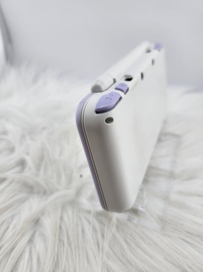 New 2DS XL in Lavender and White