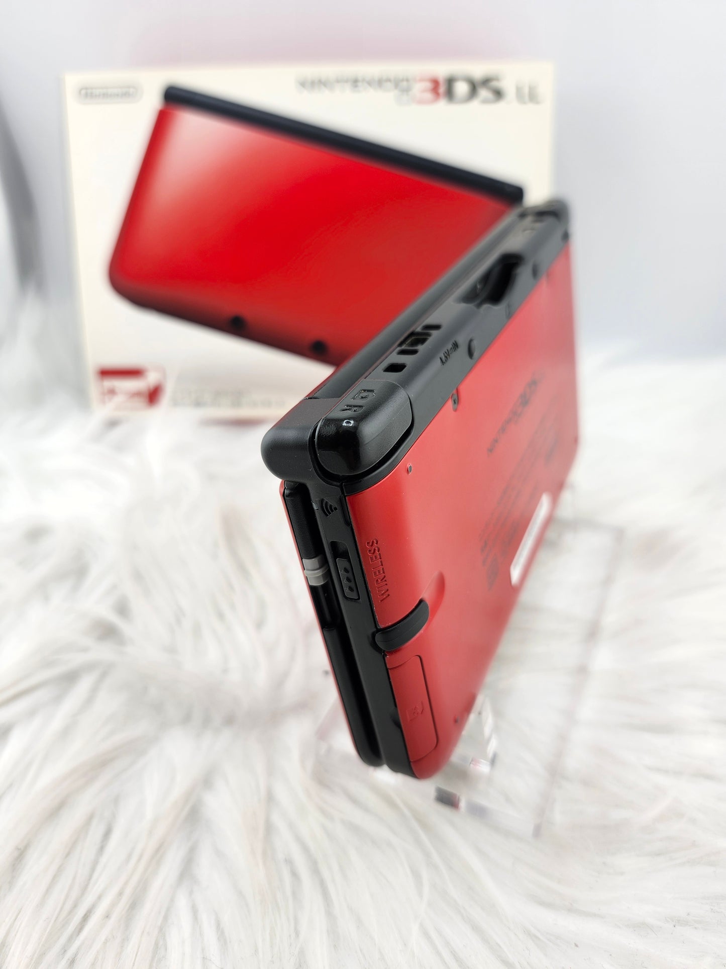 Red 3ds XL - Complete in Box