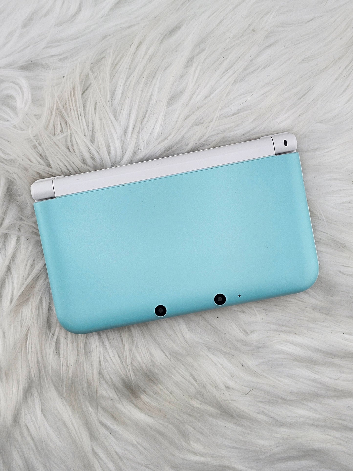 Mint and White 3DS XL - Complete in Box