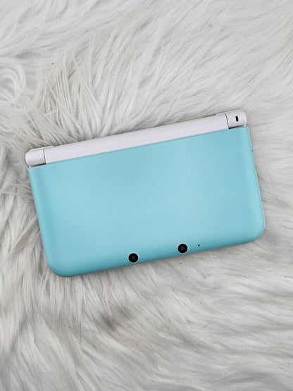 Mint and White 3DS XL - Complete in Box