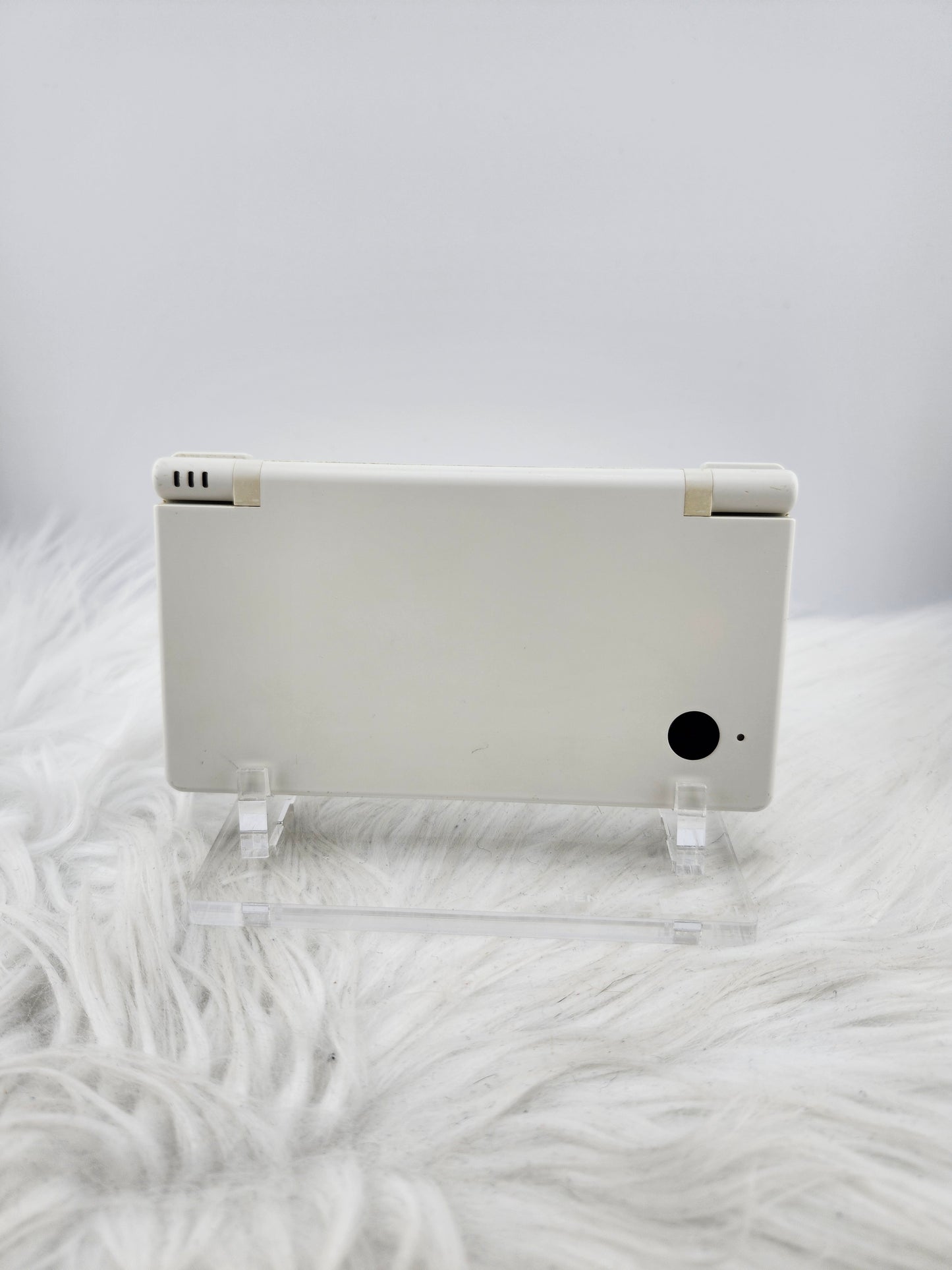 White DSi