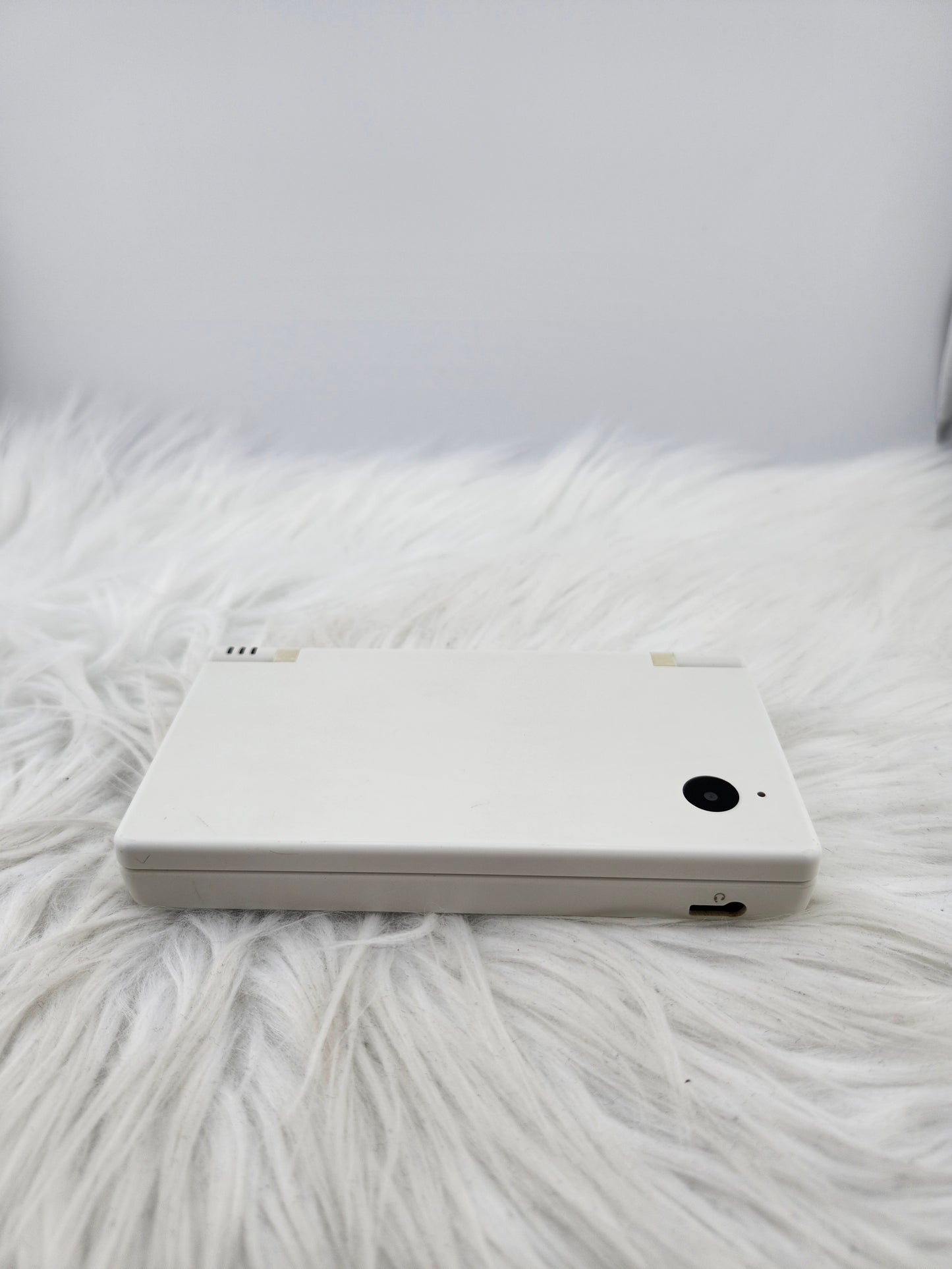 White DSi