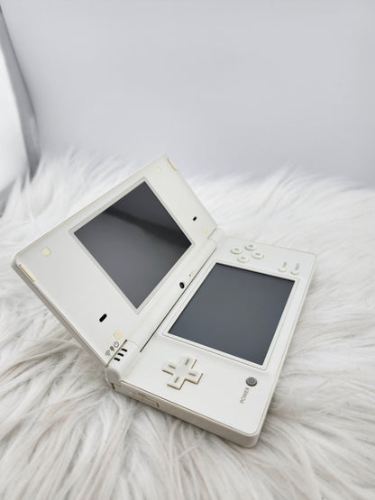 White DSi