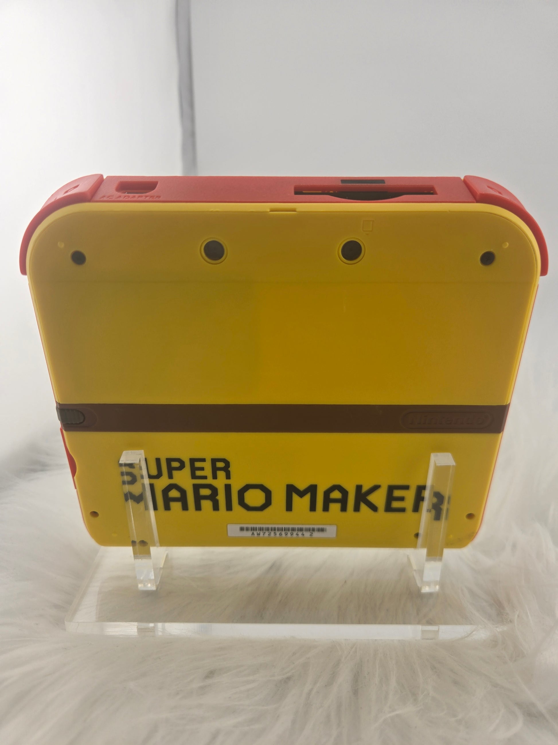 Mario Maker Yellow 2ds image 4