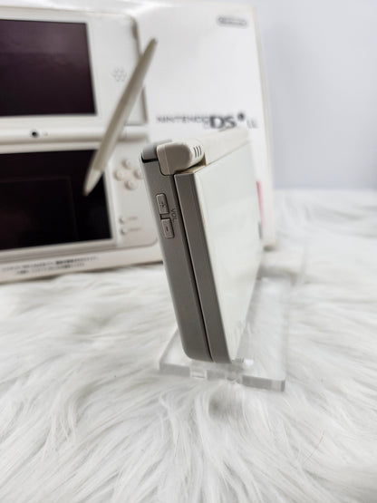 Natural White DSi XL - Almost Complete in Box  image 5