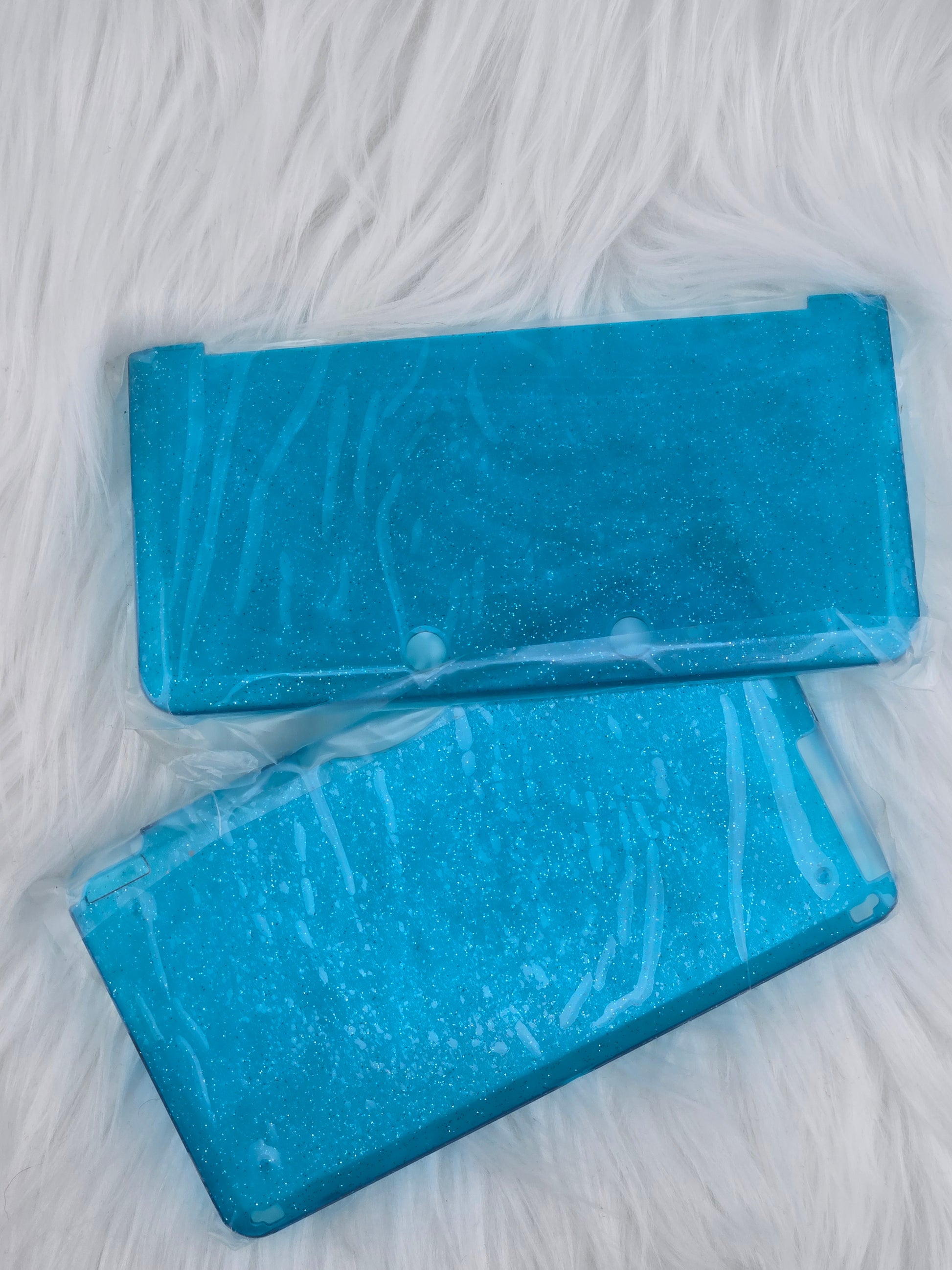 "Old" model 3ds glitter shell image 11