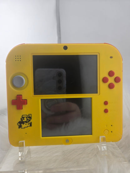 Mario Maker Yellow 2ds image 3