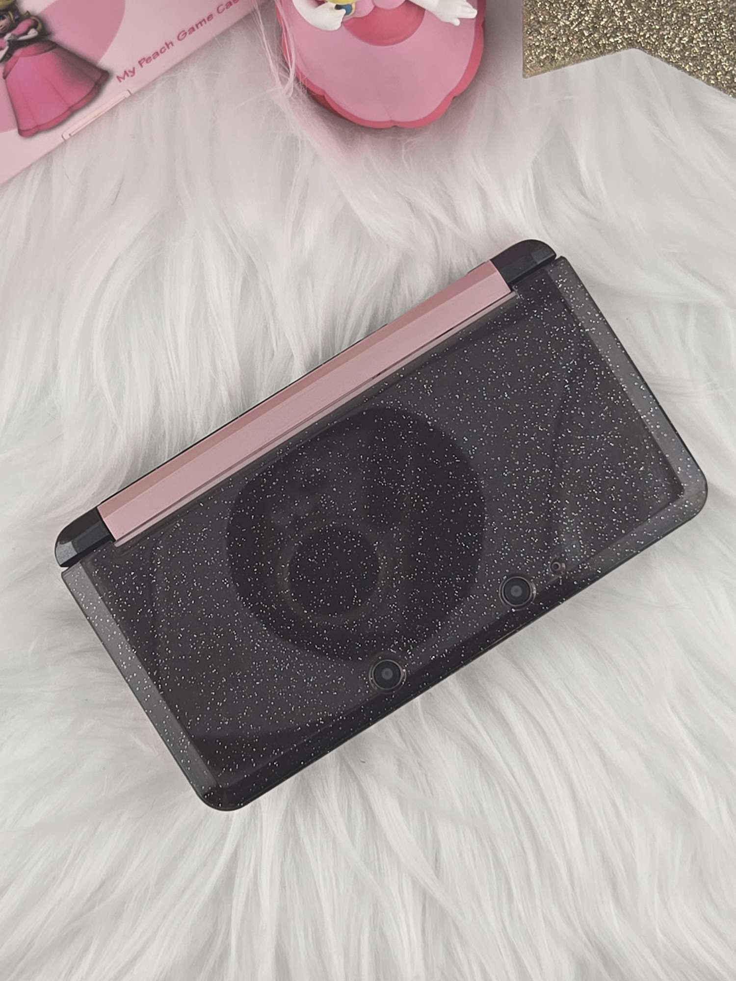 "Old" model 3ds glitter shell image 9
