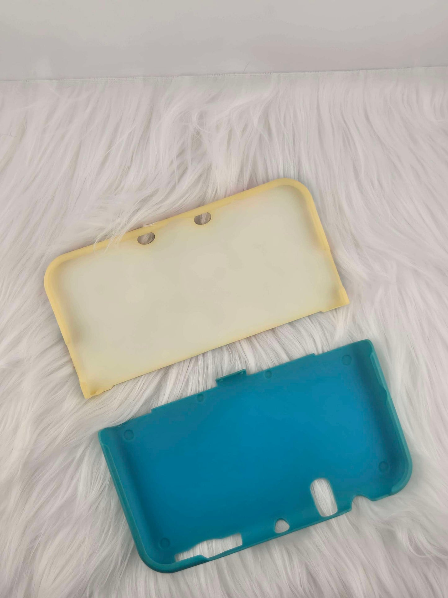Rare "New" Model 3ds XL Cover / Shell image 4