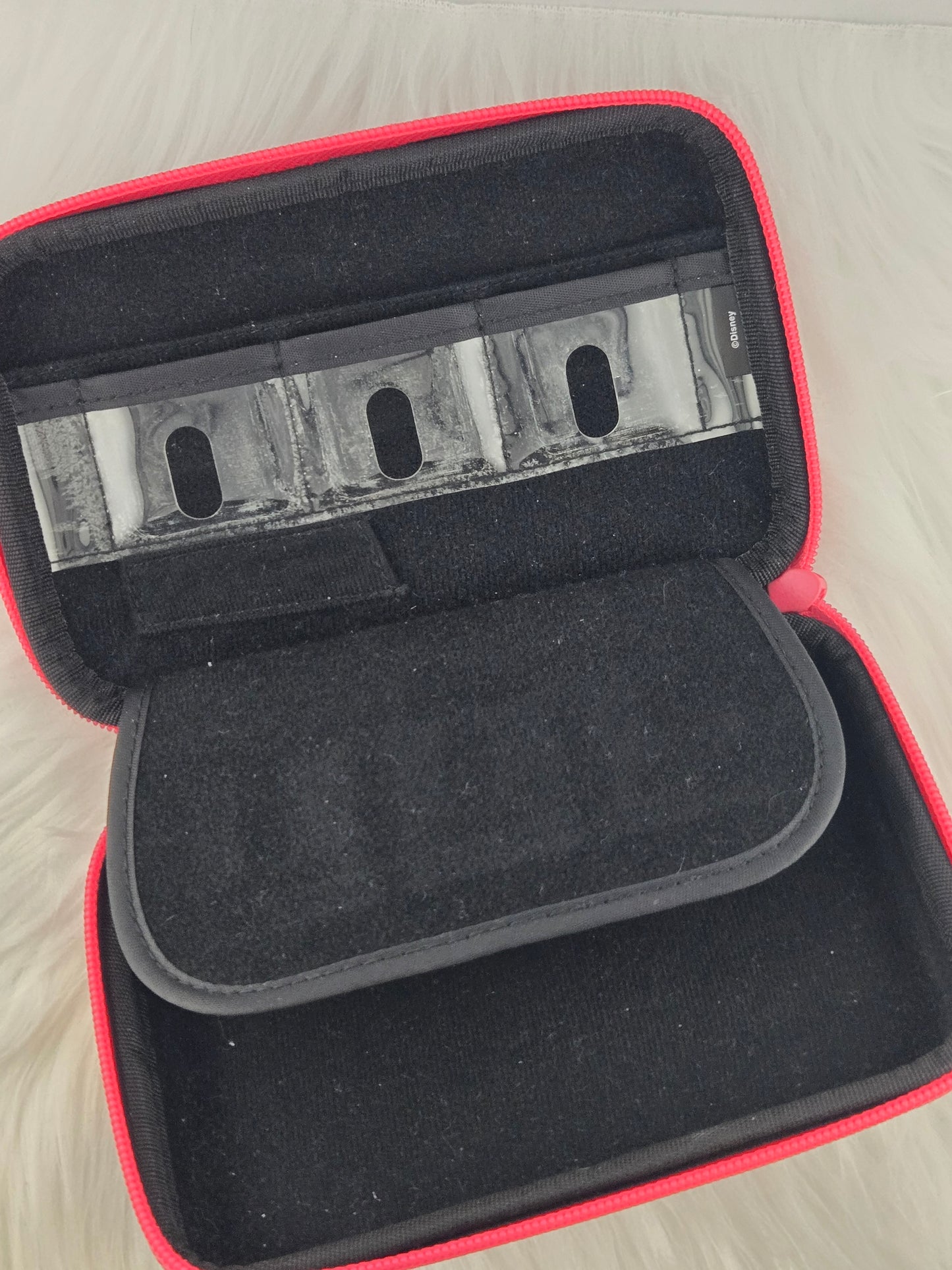 Various Pouches and cases for systems image 8