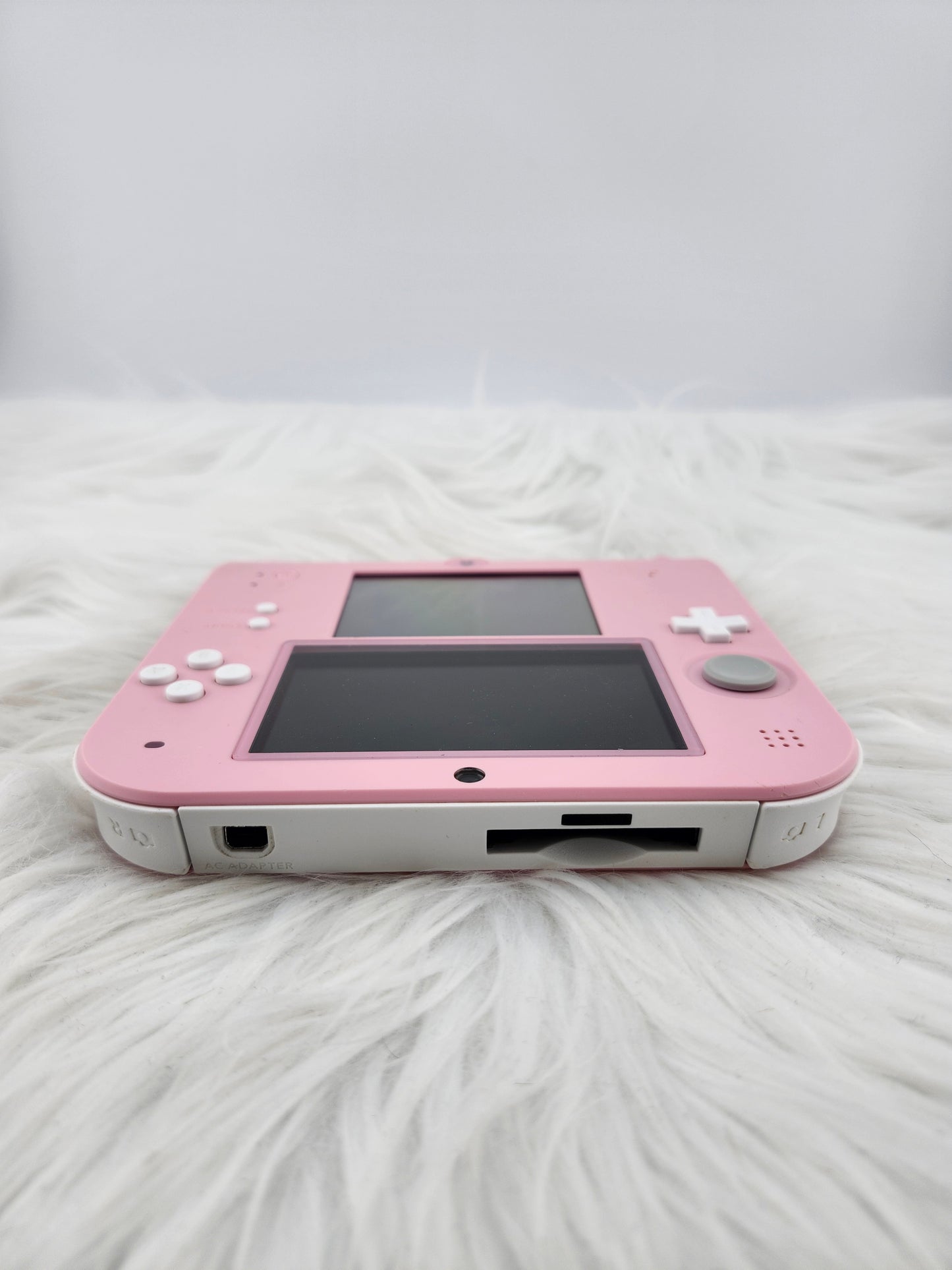 Pink and White 2ds image 8