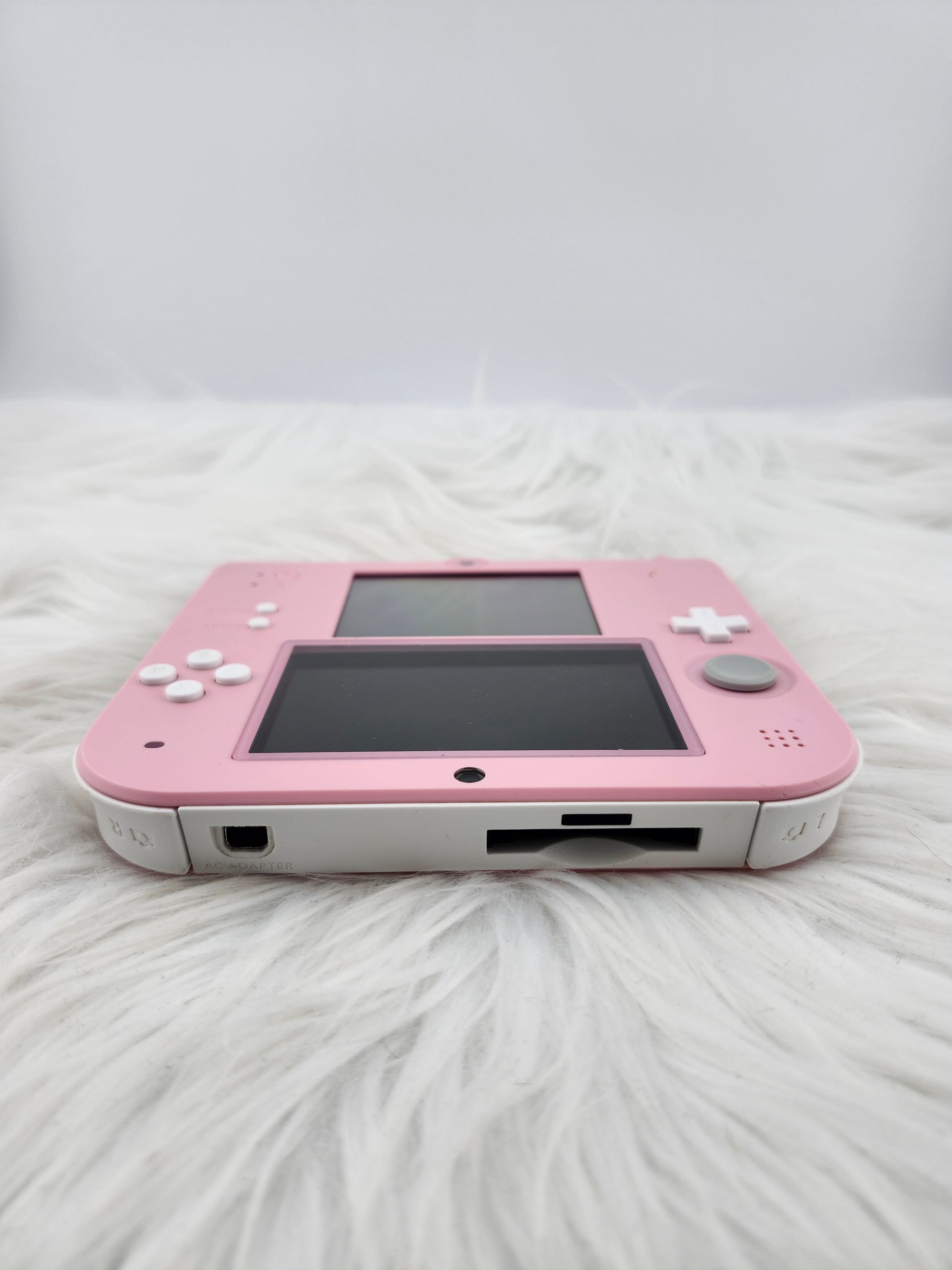 Pink and White 2ds image 8