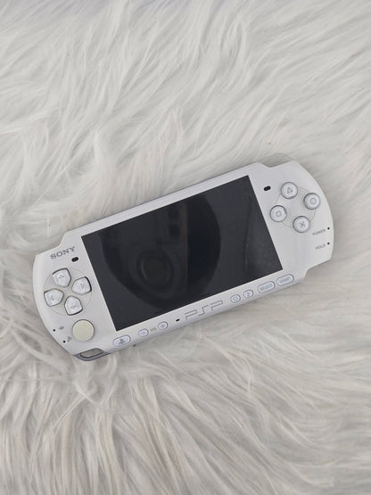 Pearl White PSP 3000