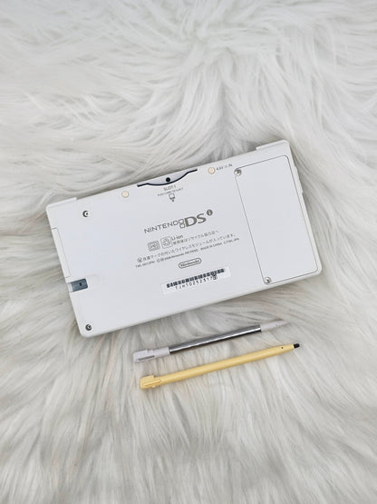White DSi