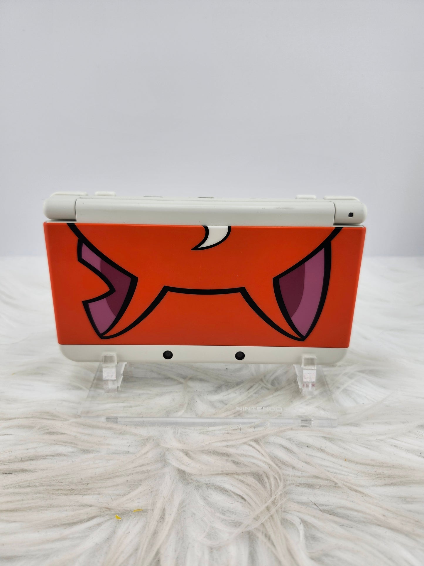 White "New" Model 3DS with Yo-Kai Watch Jibanyan Plates