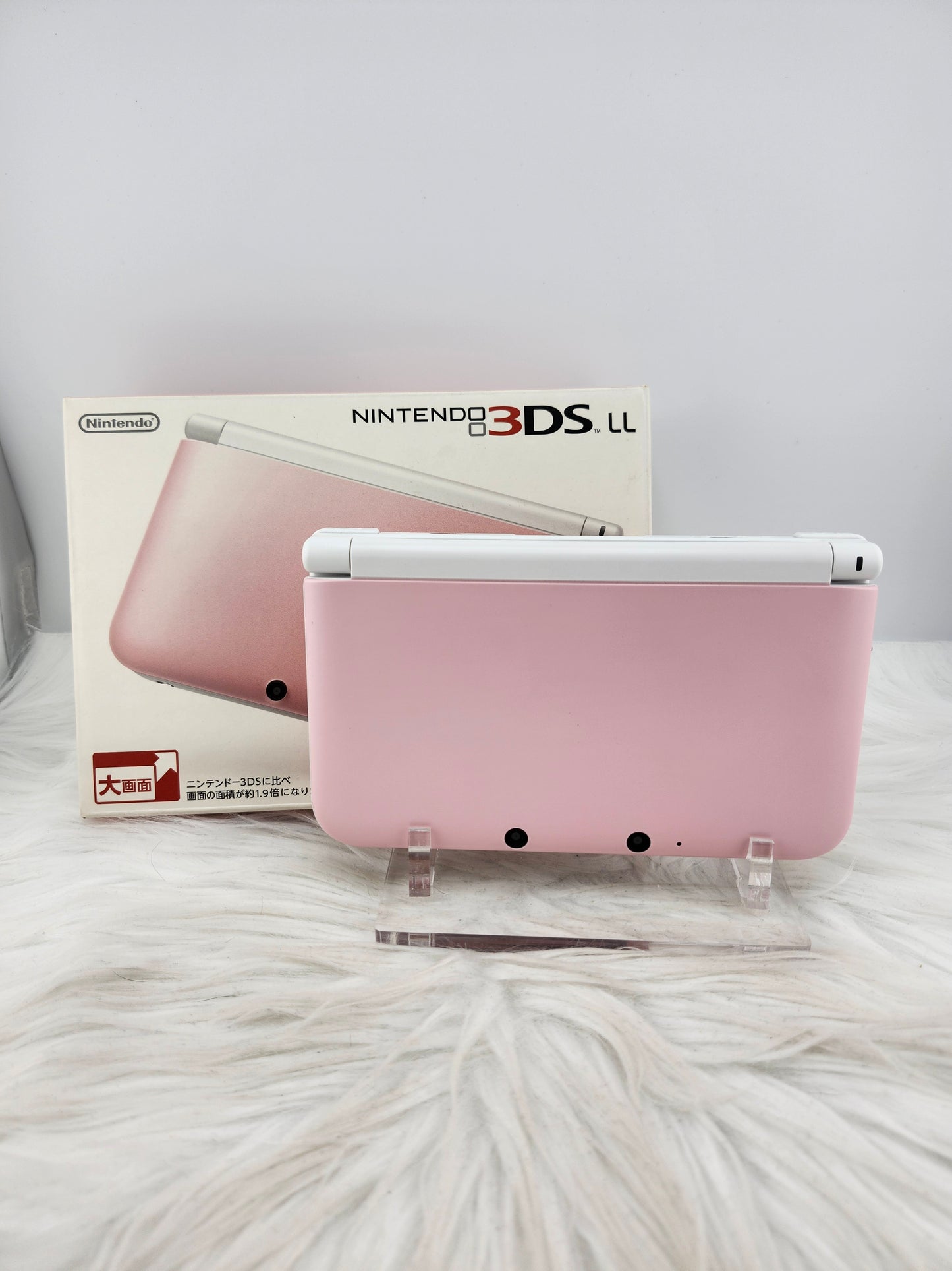 Pink and White 3DS XL - Almost Complete in Box