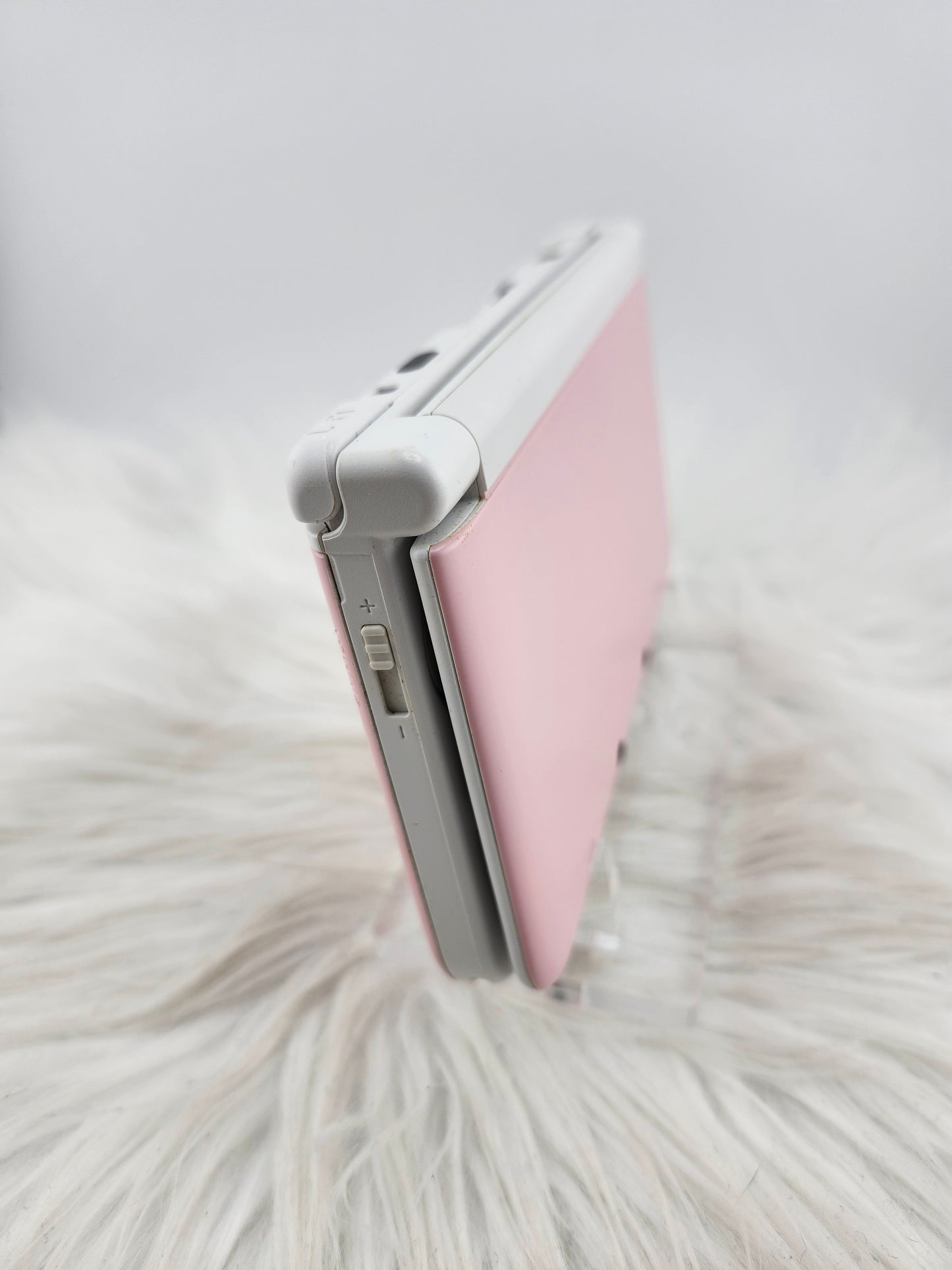 Pink and White 3DS XL