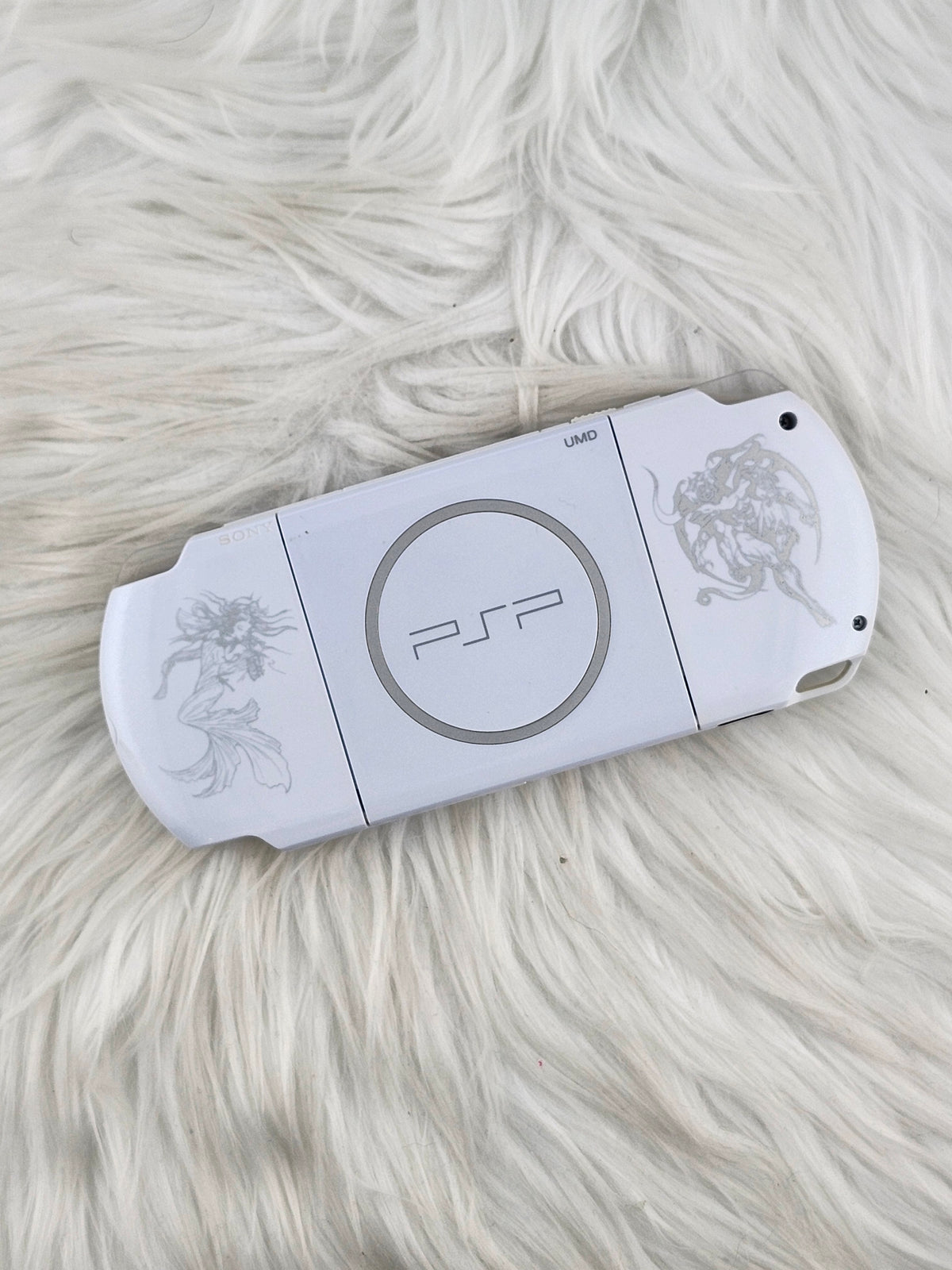 Final Fantasy Dissidia 20th Anniversary White PSP 3000