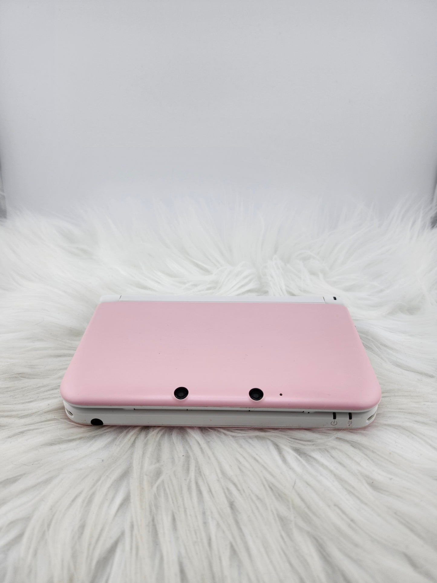 Pink and White 3DS XL