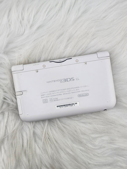 White 3DS XL