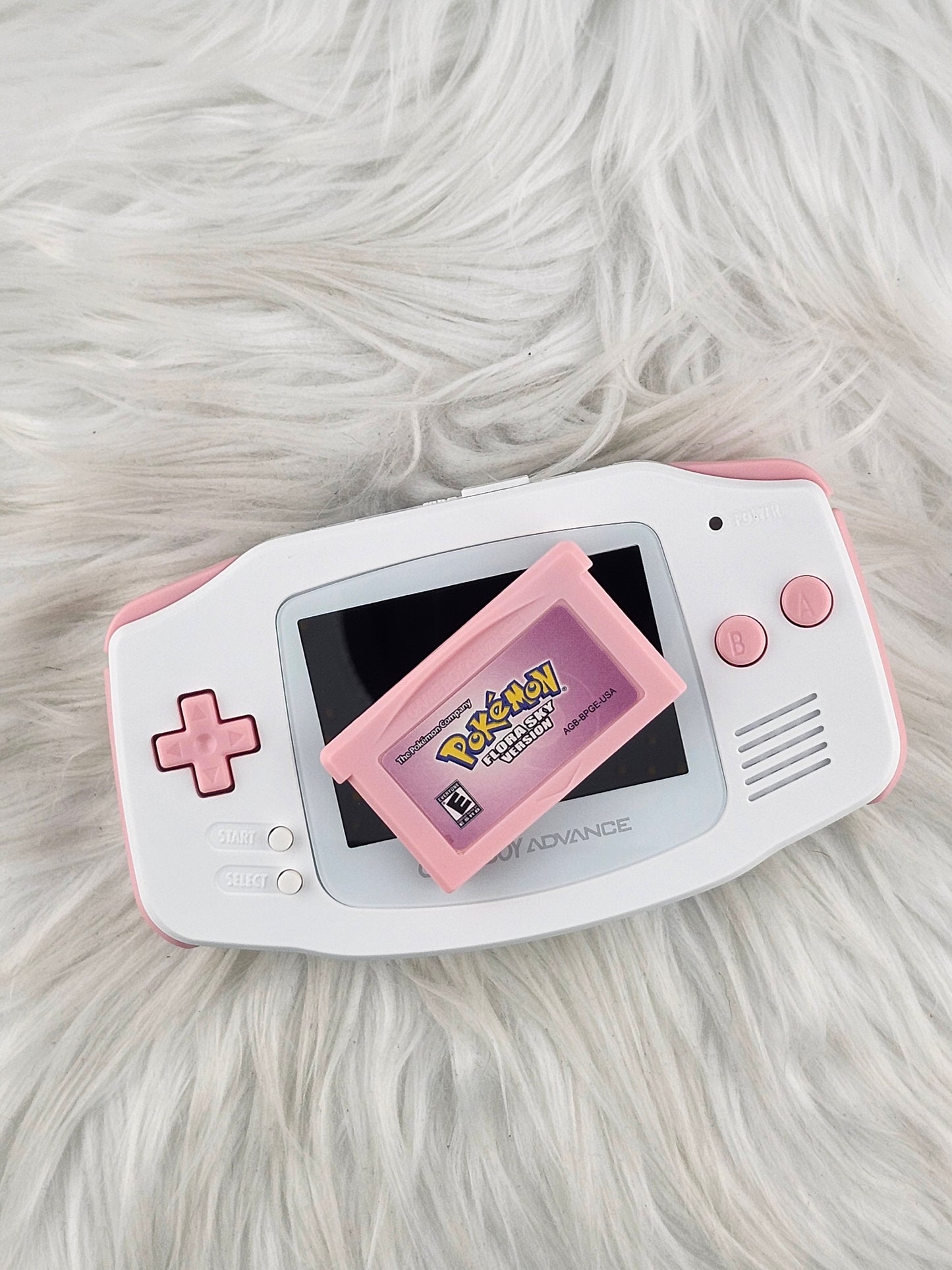 Custom Console: White and Pink Gameboy Advance