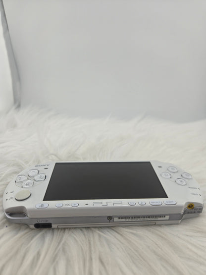 Pearl White PSP 3000