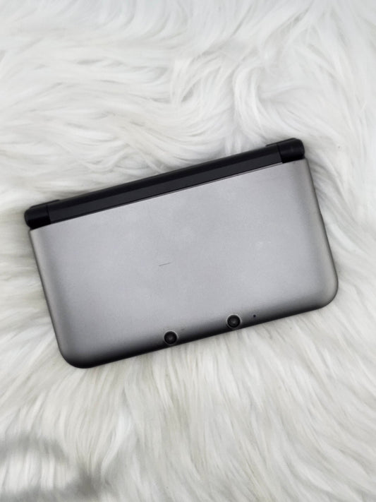 Silver and Black 3DS XL