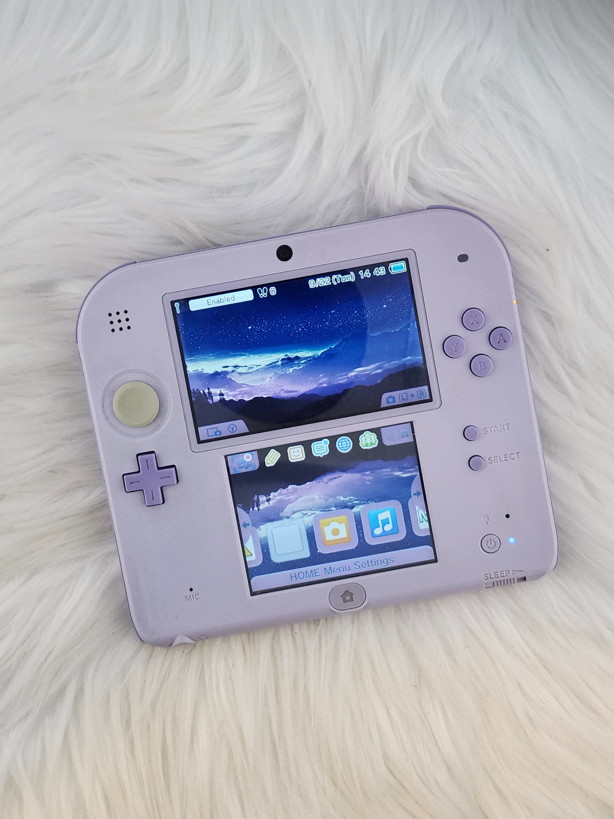 Lavender 2DS - Complete in Box