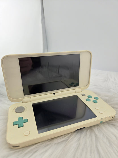 New 2DS XL Animal Crossing