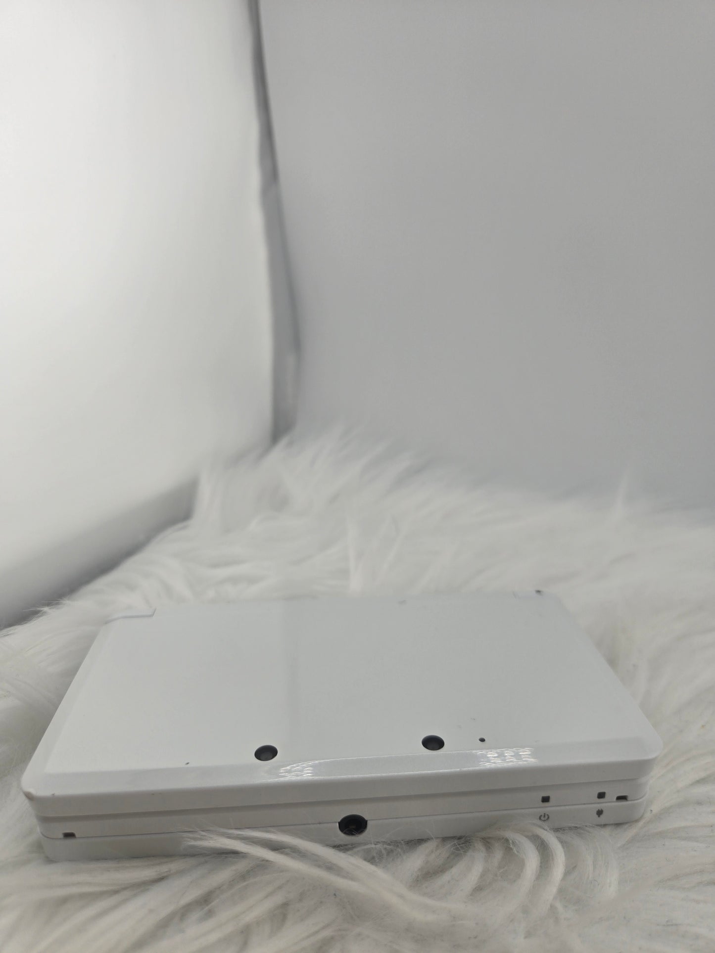White 3DS