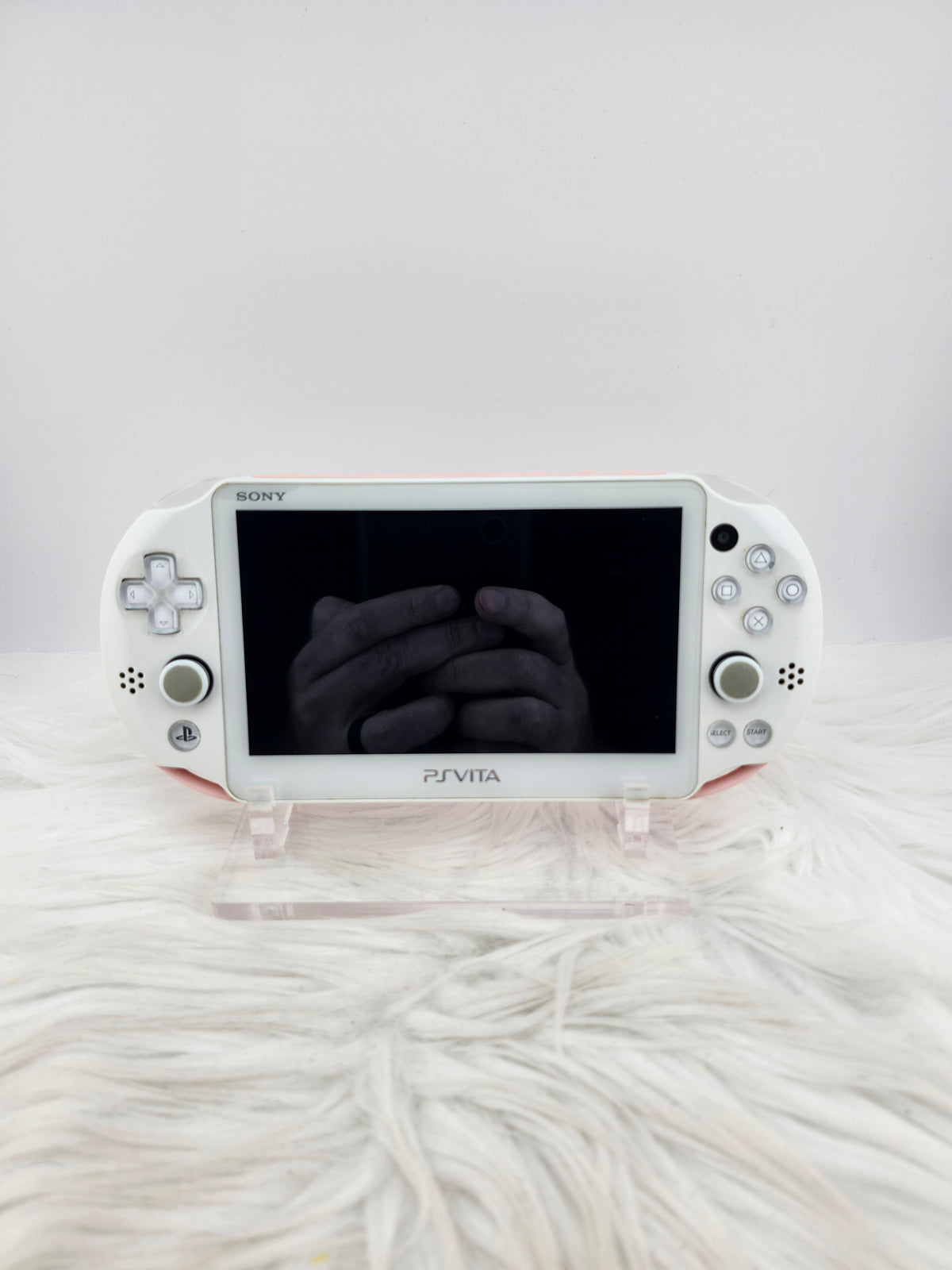 Pink and White PS Vita 2000