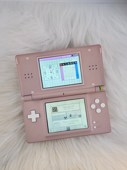 Custom Console: Pink and White DS Lite