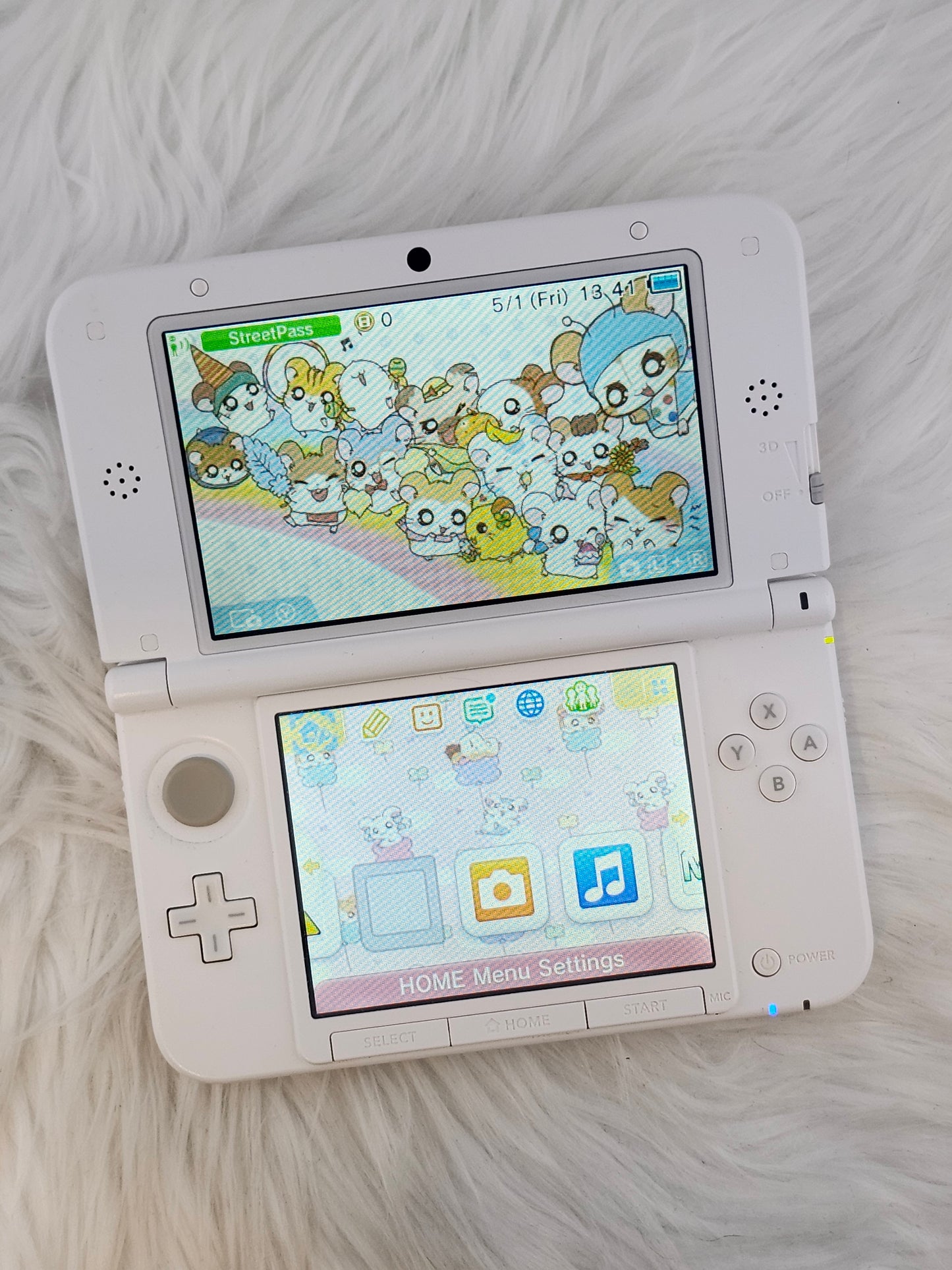 White 3DS XL