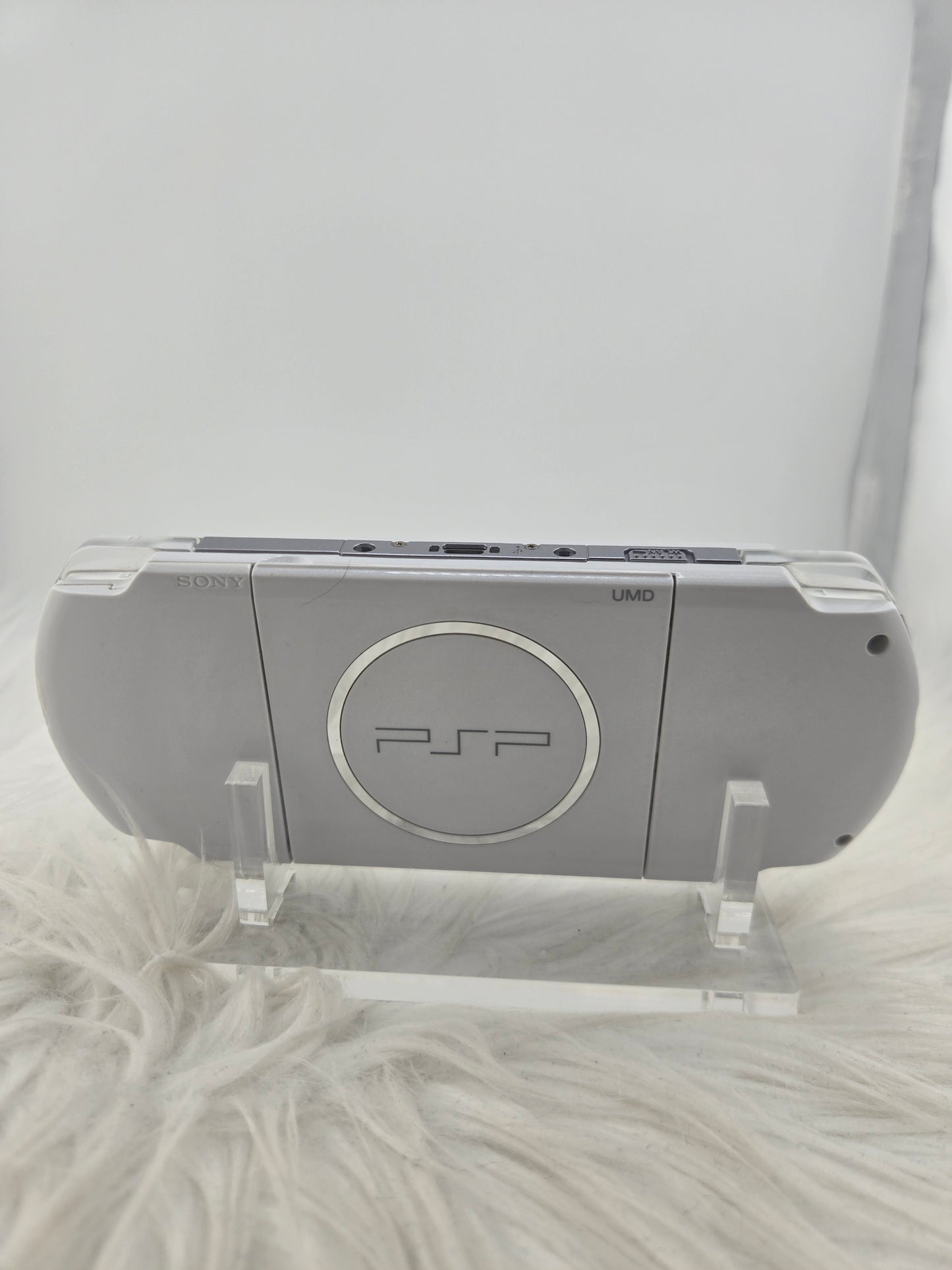 Pearl White PSP 3000
