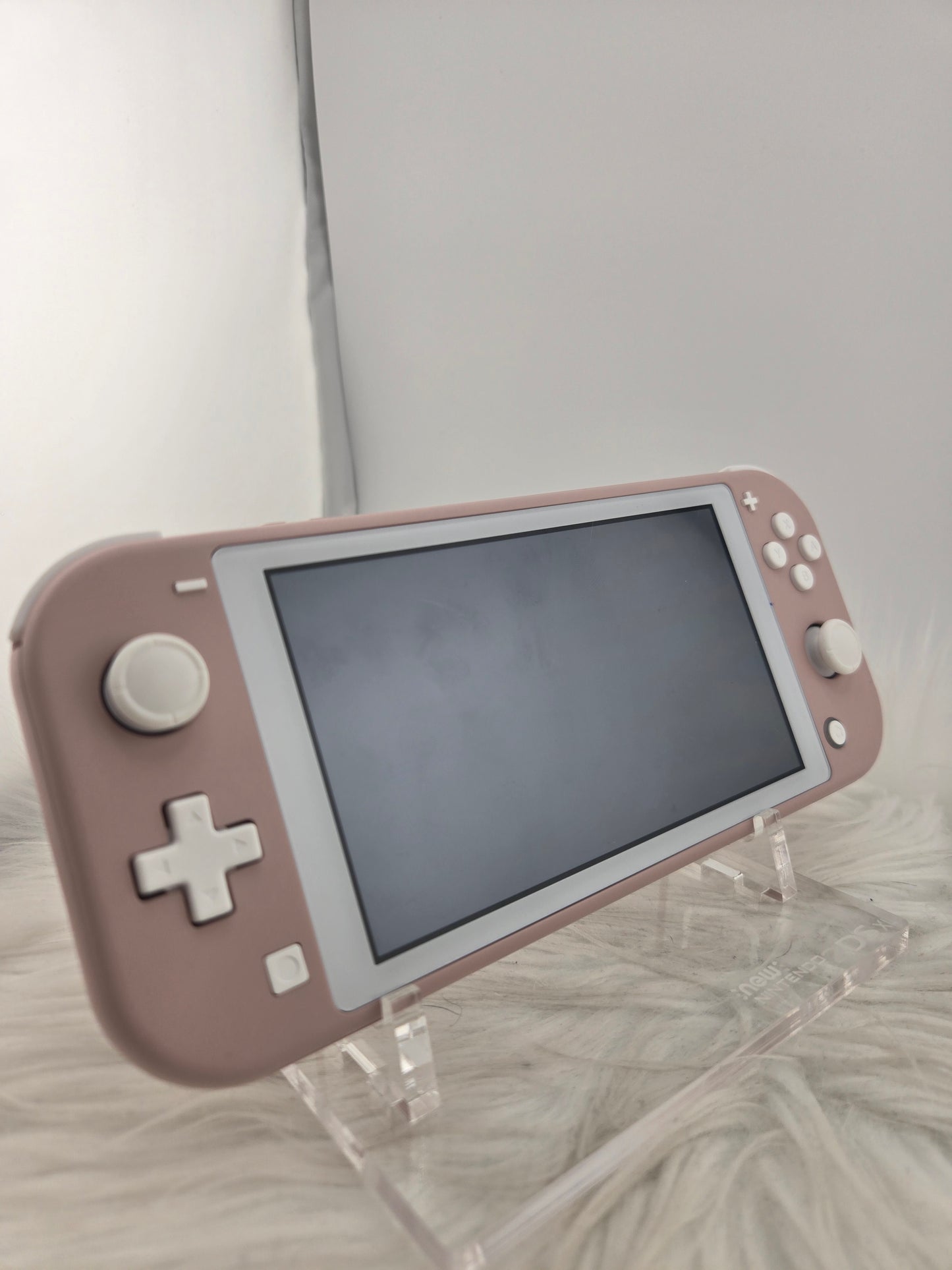 Custom Console: Pink and White Switch Lite