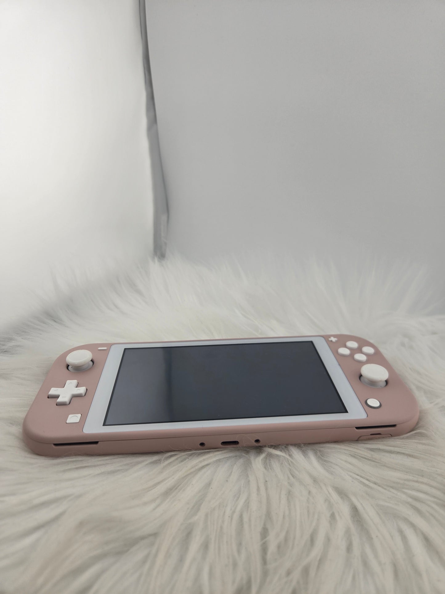 Custom Console: Pink and White Switch Lite