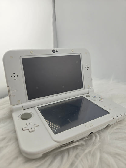 Pearl White "New" Model 3DS XL with Glitter TPU Shell