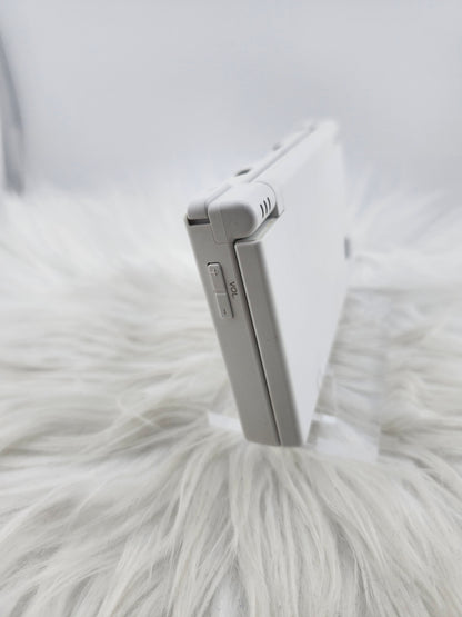 White DSi