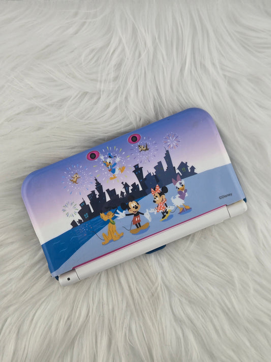 New 3DS XL rosa vibrante con pantalla IPS inferior
