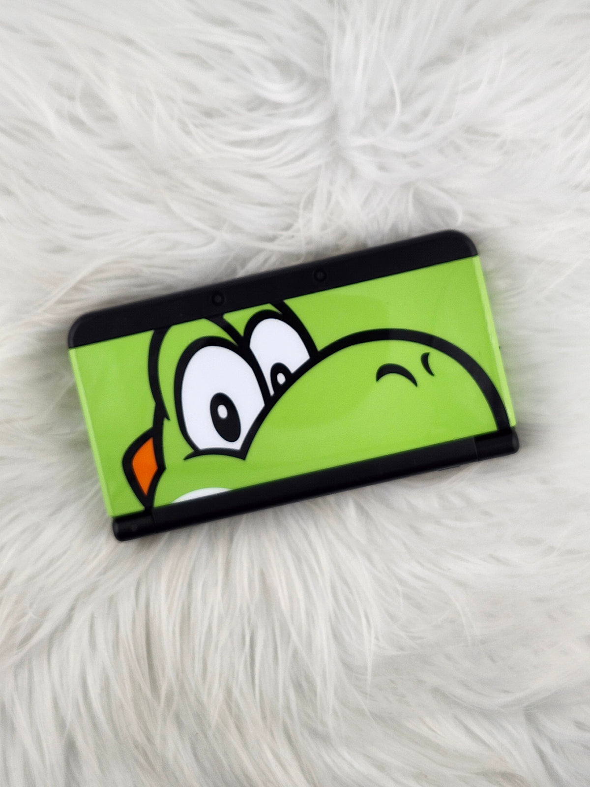 Black "New" Model 3ds with Yoshi Plates