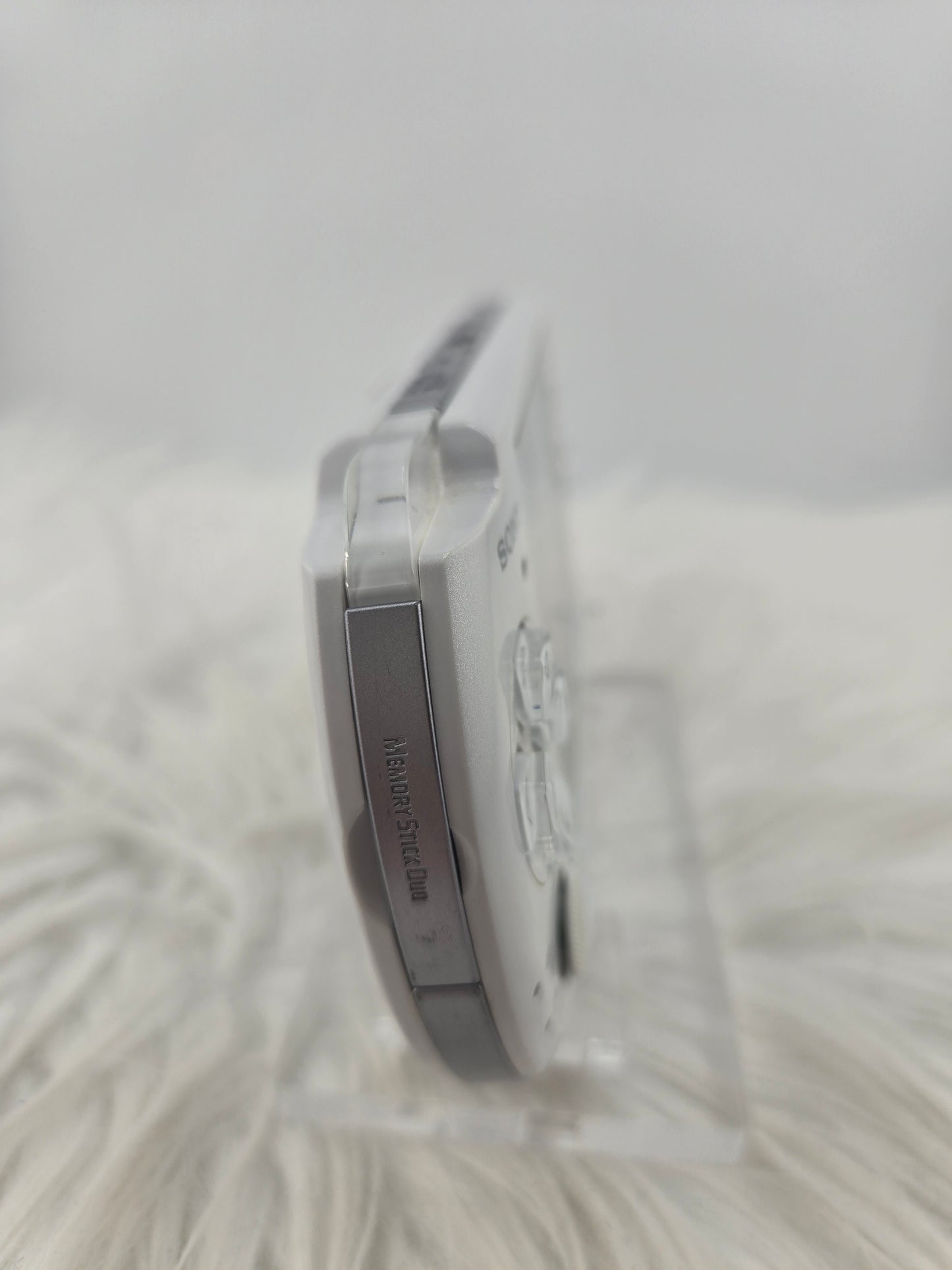 Pearl White PSP 3000
