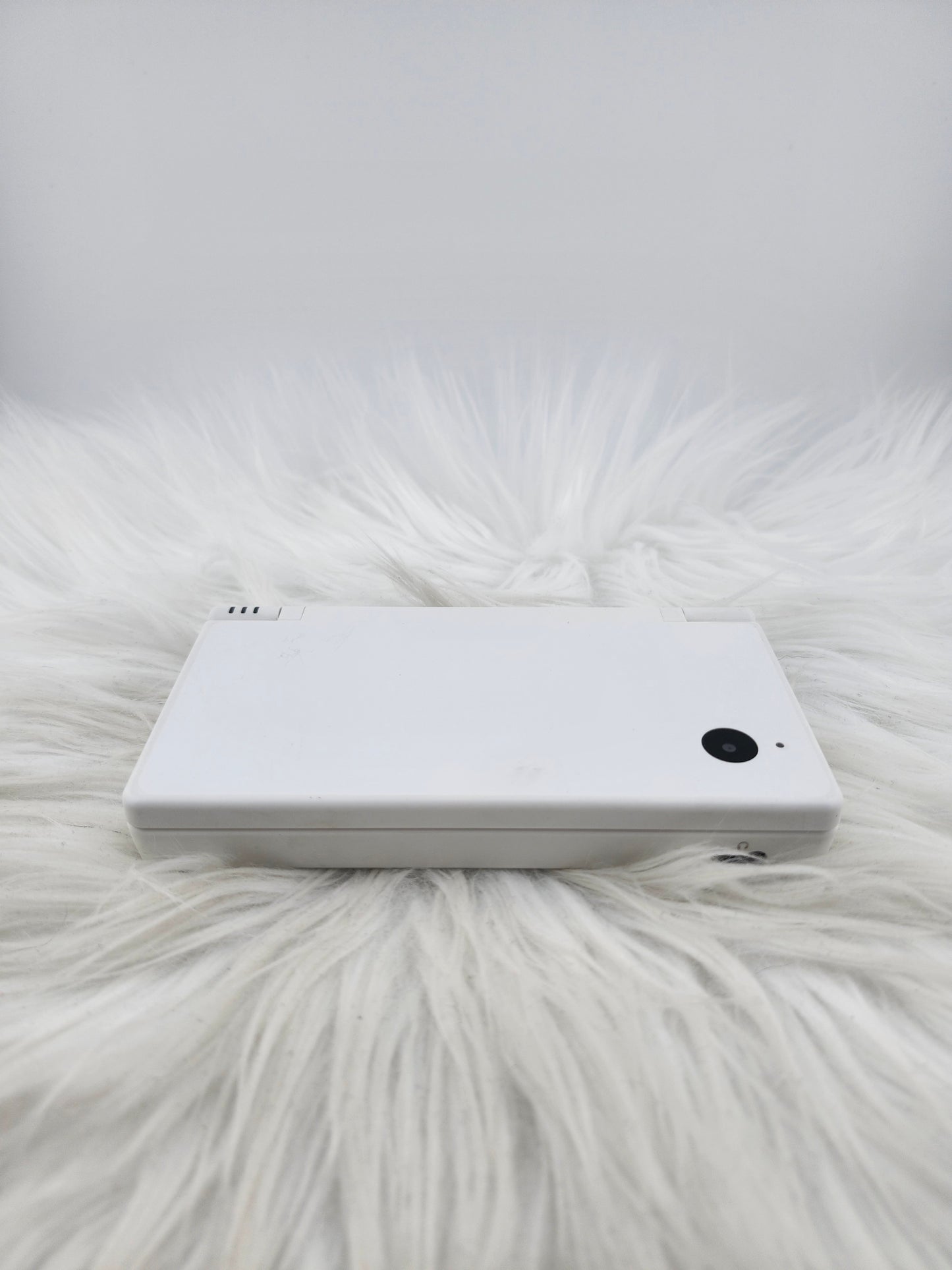 White DSi