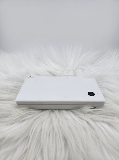 White DSi