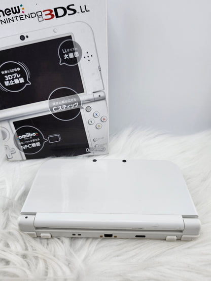 Disney Themed Pearl White "New" Model 3DS XL - Complete in Box